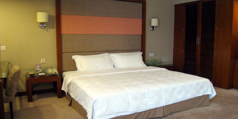 New Times Hotel Shenzhen Railway Station Εξωτερικό φωτογραφία