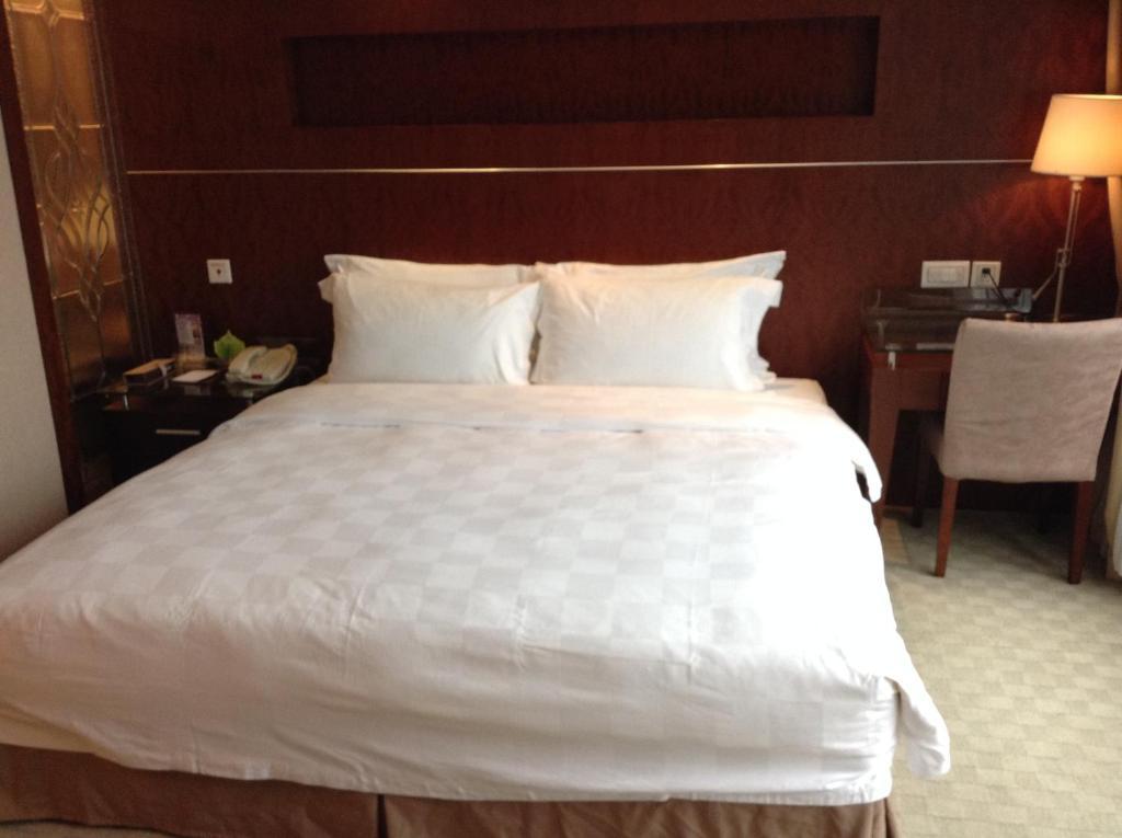 New Times Hotel Shenzhen Railway Station Εξωτερικό φωτογραφία