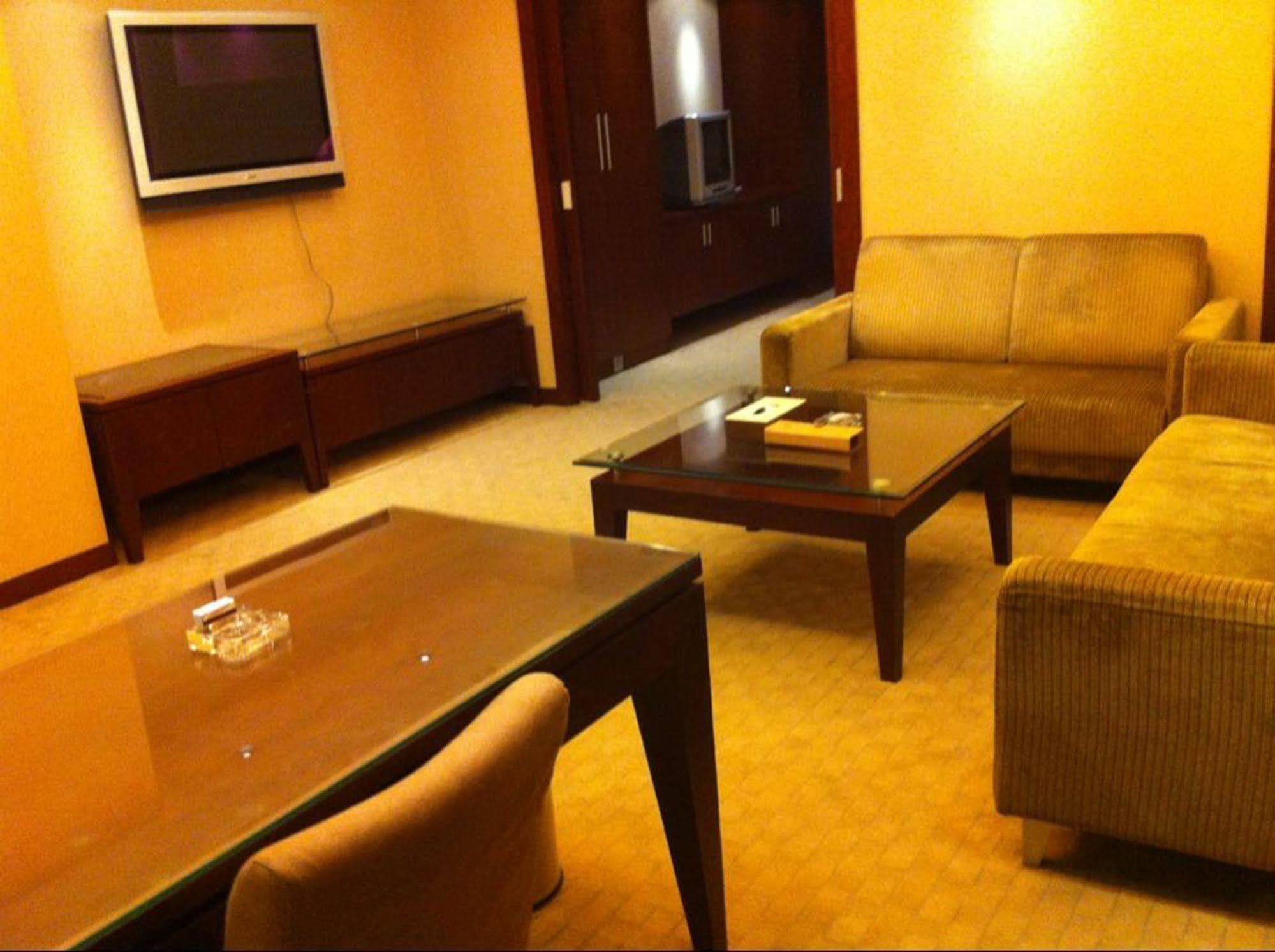 New Times Hotel Shenzhen Railway Station Εξωτερικό φωτογραφία